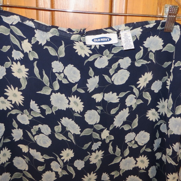 Old Navy Skirt - Picture 5 of 5